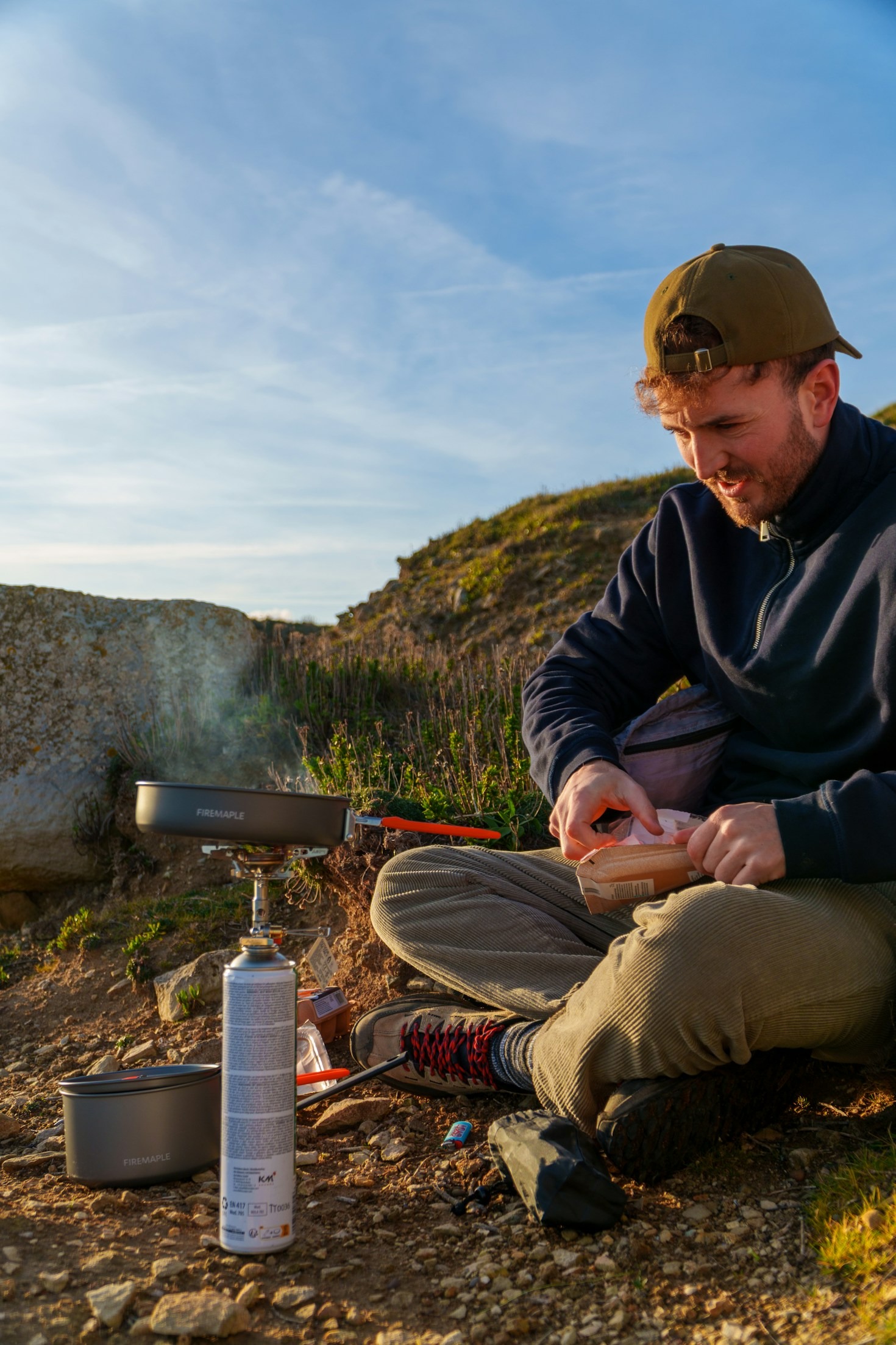 Navigating Without a Compass: Natural Wayfinding Basics